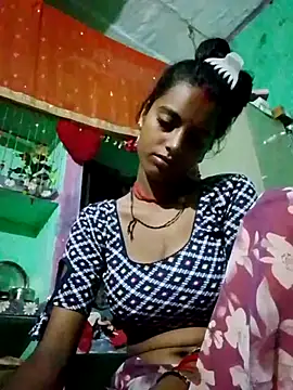 Snapshot of kami_sexe chatting on July 28, 9:14 pm kami sexe online show from July 28, 9:14 pm