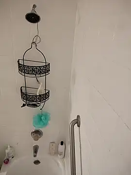 SpiderRose online show from February 5, 8:57 pm