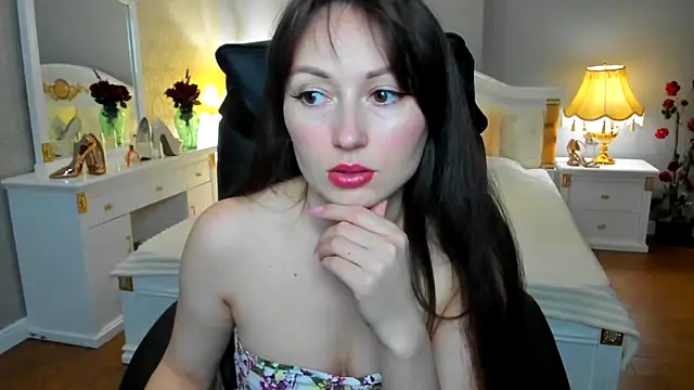 Snapshot of RosiAlina chatting on May 20, 6:41 am RosiAlina online show from May 20, 6:41 am