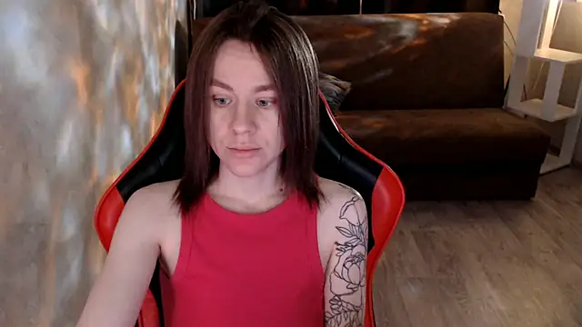 Snapshot of MiaBun1 chatting on December 15, 3:55 am MiaBun1 online show from December 15, 3:55 am