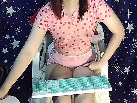 WetCreamyPusy4u online show from March 19, 6:28 am