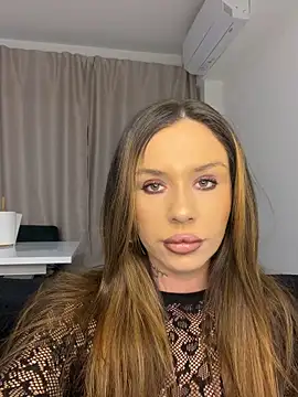 MayaLexy online show from December 14, 7:07 pm