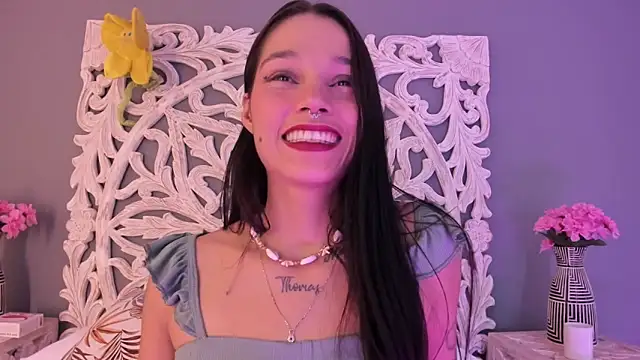 loraineblake online show from February 16, 1:29 pm