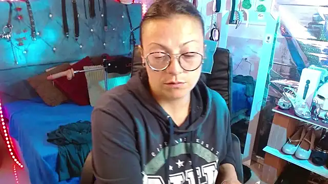 Snapshot of Susana_Rojas chatting on March 13, 11:55 pm Susana Rojas online show from March 13, 11:55 pm