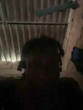 Snapshot of morenoluifer47 chatting on June 10, 3:55 pm morenoluifer47 online show from June 10, 3:55 pm