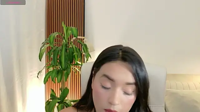 Snapshot of IAM__ZARA chatting on June 11, 8:18 pm IAM ZARA online show from June 11, 8:18 pm