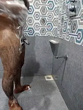 Snapshot of johny044 chatting on March 10, 3:06 pm johny044 online show from March 10, 3:06 pm