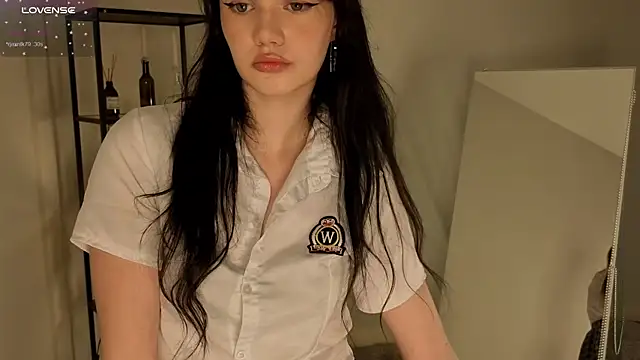 meganmex online show from December 18, 1:28 pm