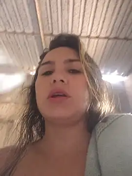 Snapshot of Charlott_smi chatting on May 13, 4:48 pm Charlott smi online show from May 13, 4:48 pm