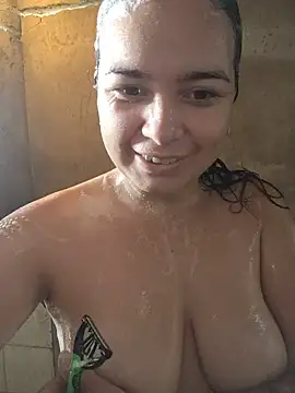 Snapshot of Charlott_smi chatting on June 4, 4:57 pm Charlott smi online show from June 4, 4:57 pm