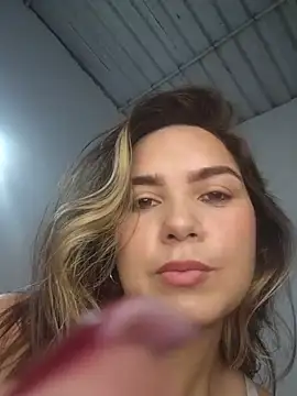 Snapshot of Charlott_smi chatting on July 2, 5:08 pm Charlott smi online show from July 2, 5:08 pm