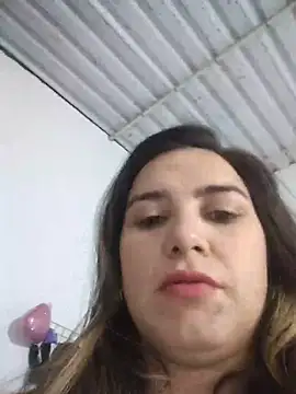 Snapshot of Charlott_smi chatting on July 12, 5:15 pm Charlott smi online show from July 12, 5:15 pm