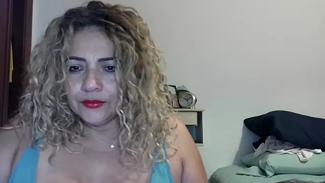 mariajosebarrazaa online show from May 30, 9:01 pm