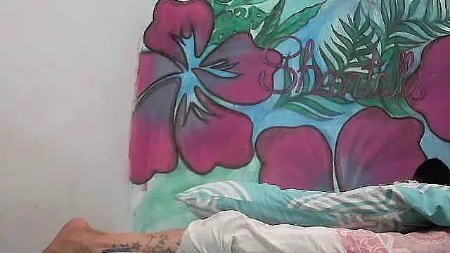 Snapshot of Shantalys_beauty_queen chatting on June 27, 3:50 pm Shantalys beauty queen online show from June 27, 3:50 pm