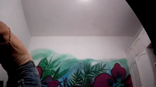 Snapshot of Shantalys_beauty_queen chatting on July 22, 2:47 am Shantalys beauty queen online show from July 22, 2:47 am