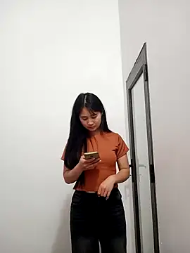 Him MountainGirl online show from March 11, 2:39 am