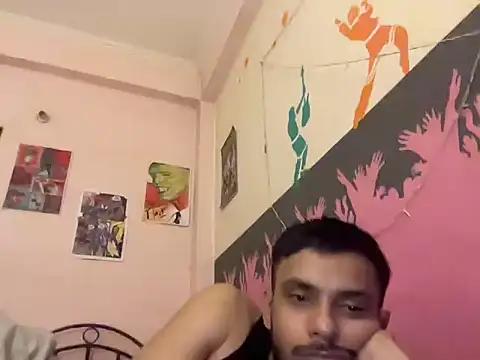 Snapshot of CutieDickBoiii chatting on June 10, 7:02 pm CutieDickBoiii online show from June 10, 7:02 pm