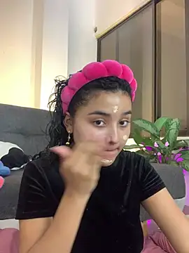 ladulcemary  online show from February 4, 2:23 pm