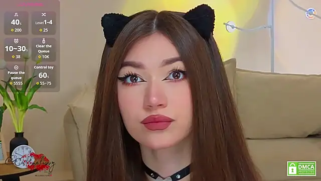 oliviaah  online show from May 5, 2:47 pm