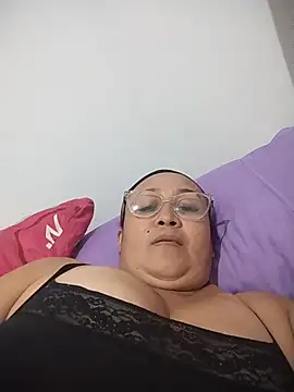 Nini Love  online show from February 11, 11:21 pm