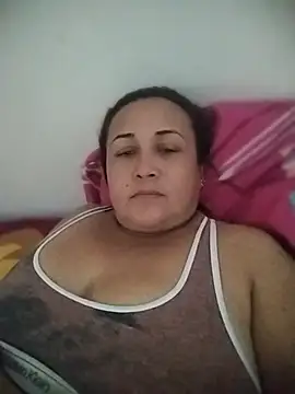 Snapshot of Nini_Love_ chatting on May 18, 4:35 pm Nini Love online show from May 18, 4:35 pm