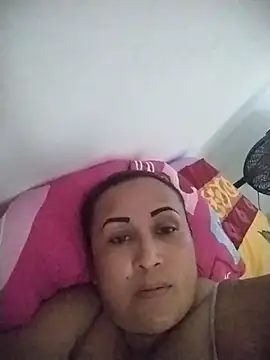 Snapshot of Nini_Love_ chatting on May 20, 4:02 pm Nini Love online show from May 20, 4:02 pm