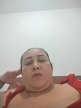 Snapshot of Nini_Love_ chatting on June 21, 4:26 am Nini Love online show from June 21, 4:26 am