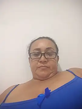 Snapshot of Nini_Love_ chatting on July 22, 4:59 am Nini Love online show from July 22, 4:59 am
