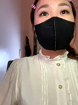 Snapshot of Miumeo20 chatting on December 19, 4:36 pm Miumeo20 online show from December 19, 4:36 pm