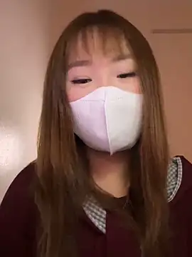 Snapshot of Miumeo20 chatting on December 20, 4:47 pm Miumeo20 online show from December 20, 4:47 pm