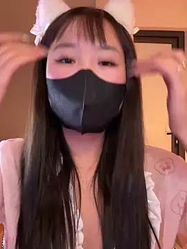 Snapshot of Miumeo20 chatting on January 13, 3:50 pm Miumeo20 online show from January 13, 3:50 pm