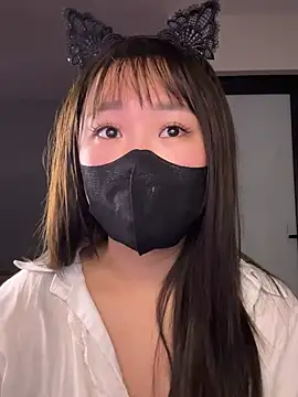 Snapshot of Miumeo20 chatting on January 17, 5:49 pm Miumeo20 online show from January 17, 5:49 pm