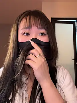 Snapshot of Miumeo20 chatting on January 18, 5:50 pm Miumeo20 online show from January 18, 5:50 pm