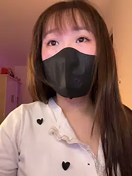 Snapshot of Miumeo20 chatting on March 1, 5:37 pm Miumeo20 online show from March 1, 5:37 pm