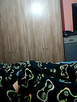 Snapshot of AVALIAminhaPika chatting on March 10, 7:30 pm AVALIAminhaPika online show from March 10, 7:30 pm