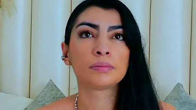 NinnaPiers online show from July 7, 12:31 pm