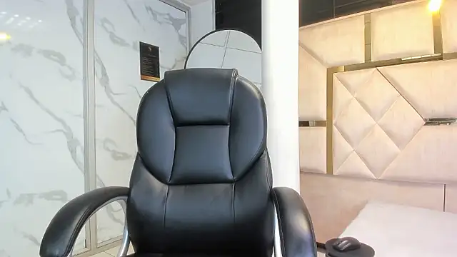 IssysLeBlanc online show from January 17, 3:44 am