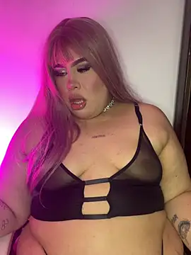 Snapshot of Mia_Carters chatting on February 15, 9:44 pm Mia Carters online show from February 15, 9:44 pm