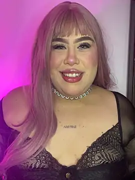 Snapshot of Mia_Carters chatting on February 19, 5:03 am Mia Carters online show from February 19, 5:03 am