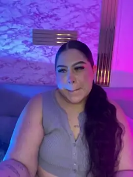 Mia Carters online show from May 12, 1:03 am