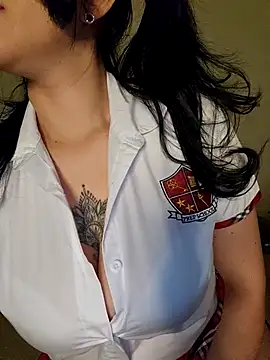 BustyVampyre online show from February 4, 1:44 am