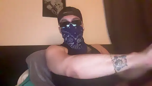 Snapshot of angelblanco chatting on March 16, 2:06 am angelblanco online show from March 16, 2:06 am