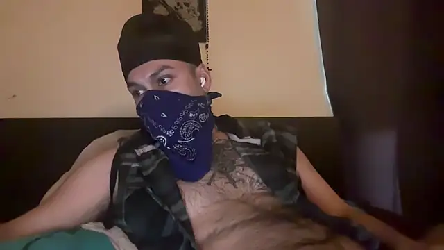 Snapshot of angelblanco chatting on March 20, 11:09 pm angelblanco online show from March 20, 11:09 pm