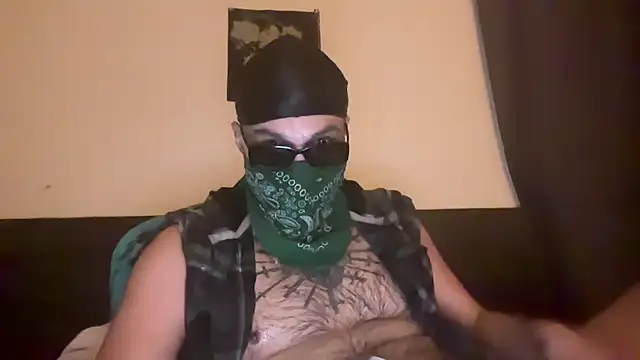 Snapshot of angelblanco chatting on March 21, 10:31 am angelblanco online show from March 21, 10:31 am