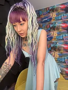 Tattoo  Moon online show from June 6, 1:21 am