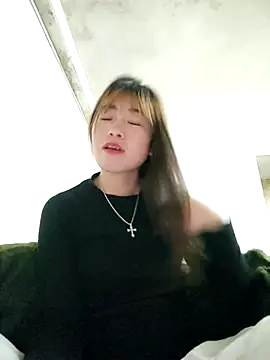 sofia-bae online show from December 19, 1:51 pm