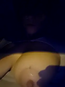 Snapshot of Bellaa25 chatting on June 15, 7:49 pm Bellaa25 online show from June 15, 7:49 pm