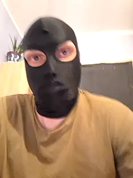 StickyIckyGeckon online show from March 14, 4:07 am