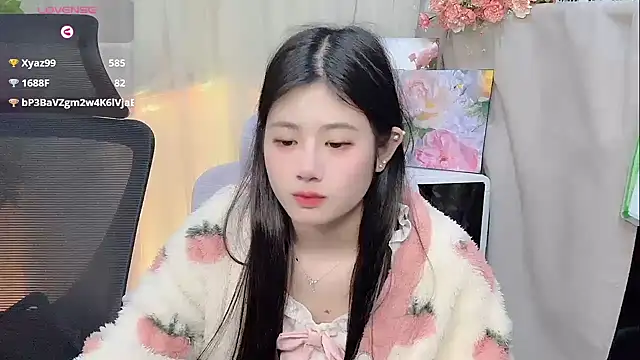 Yvonne-07 online show from December 21, 12:07 am