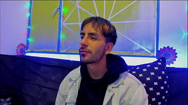 Lord Apolo online show from January 8, 1:35 pm